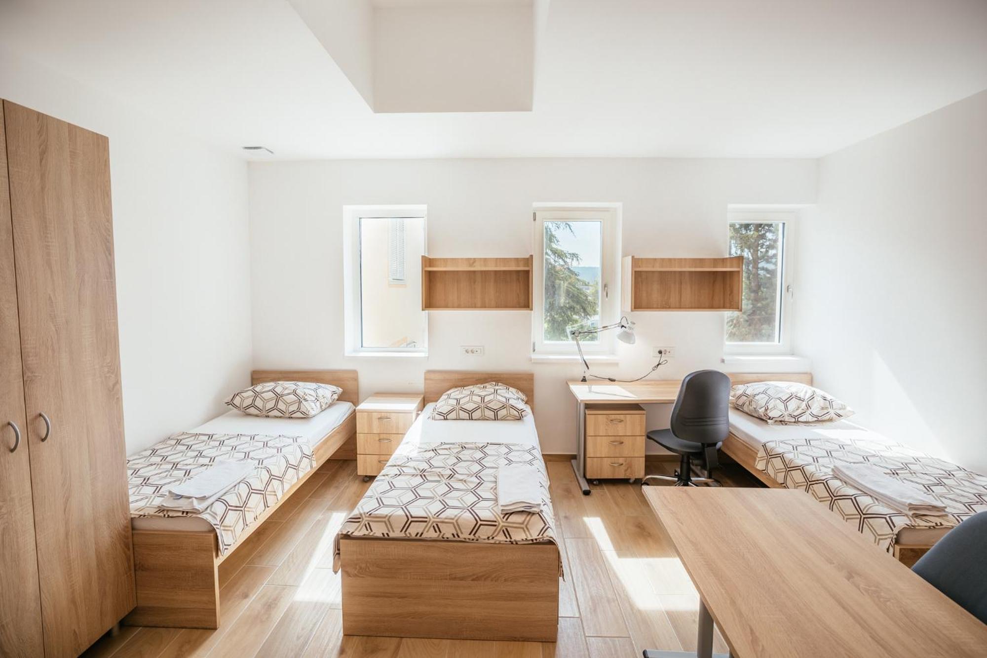 Prenocisca Prisoje Hostel Копер Екстериор снимка