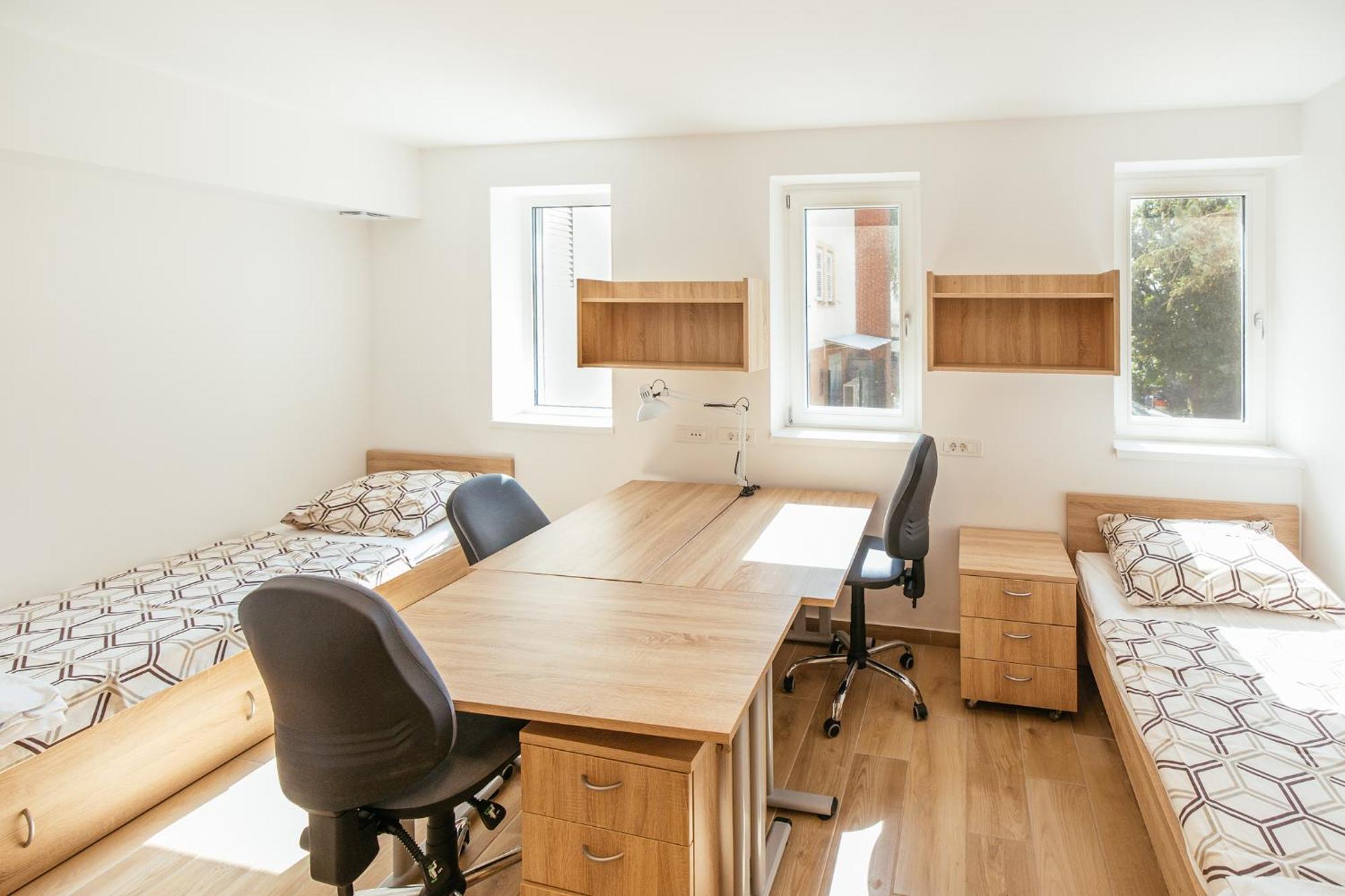 Prenocisca Prisoje Hostel Копер Екстериор снимка
