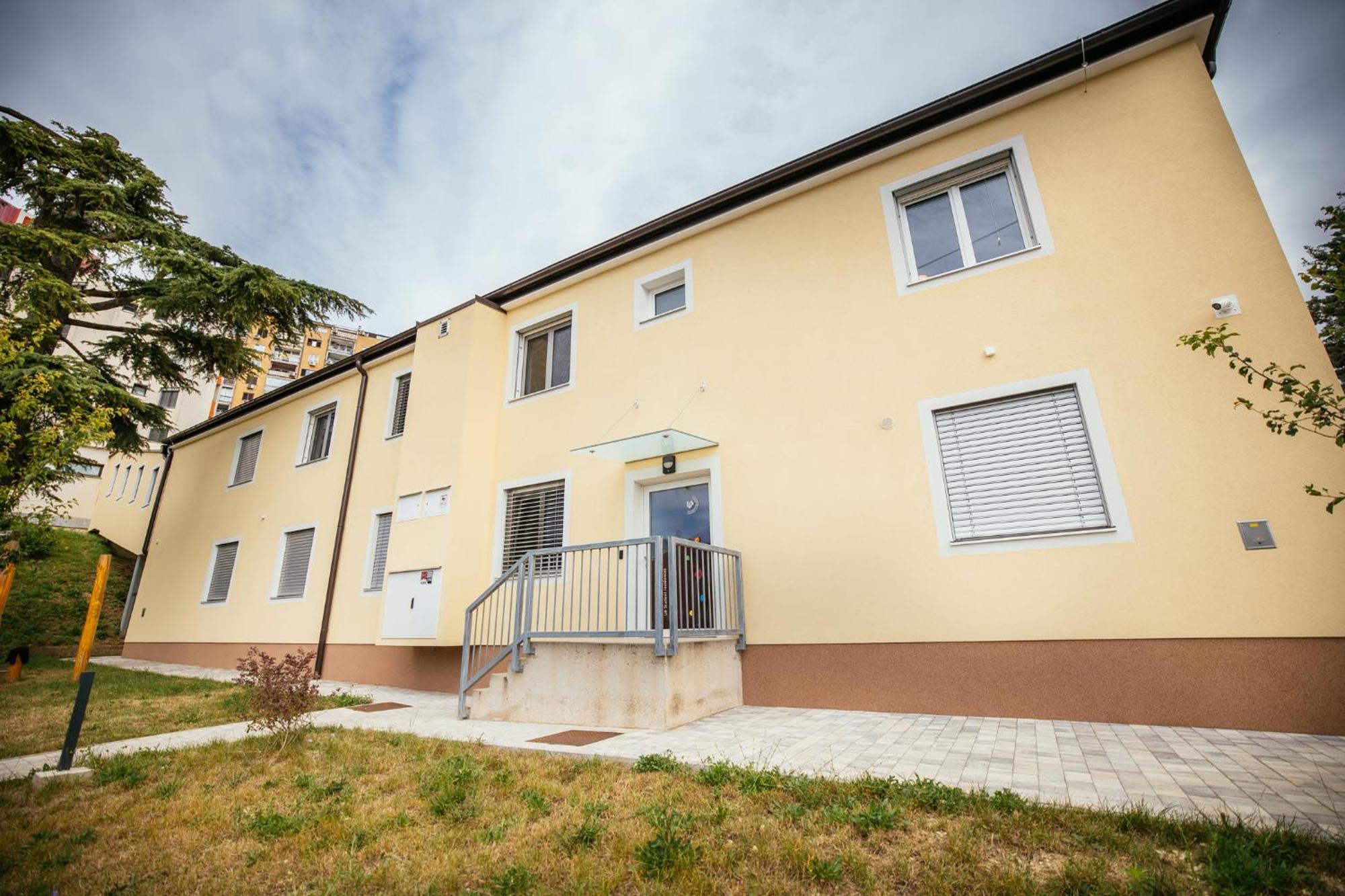 Prenocisca Prisoje Hostel Копер Екстериор снимка
