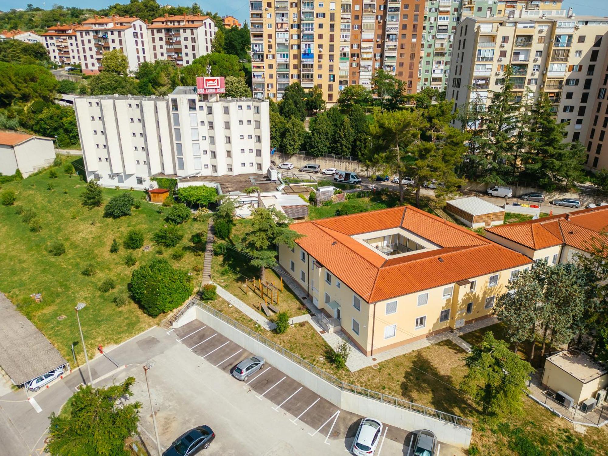 Prenocisca Prisoje Hostel Копер Екстериор снимка